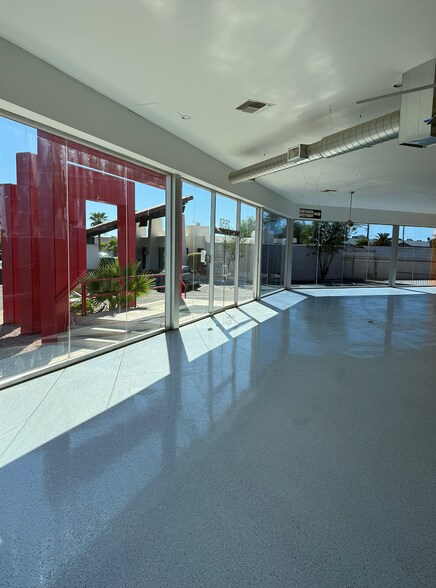 More Photos Of 2650 N Scottsdale Rd, Tempe Auto Dealership For Sale