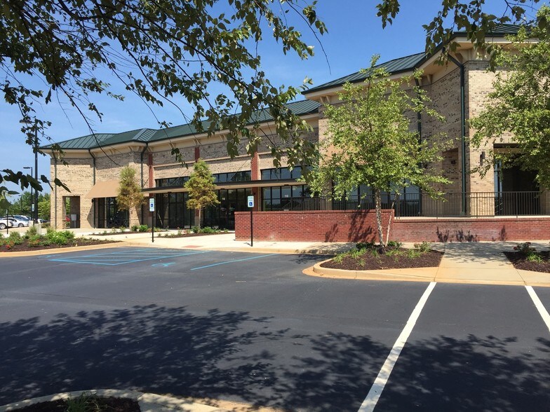 More Photos Of 100-130 Allawood Ct, Simpsonville Medical For Sale