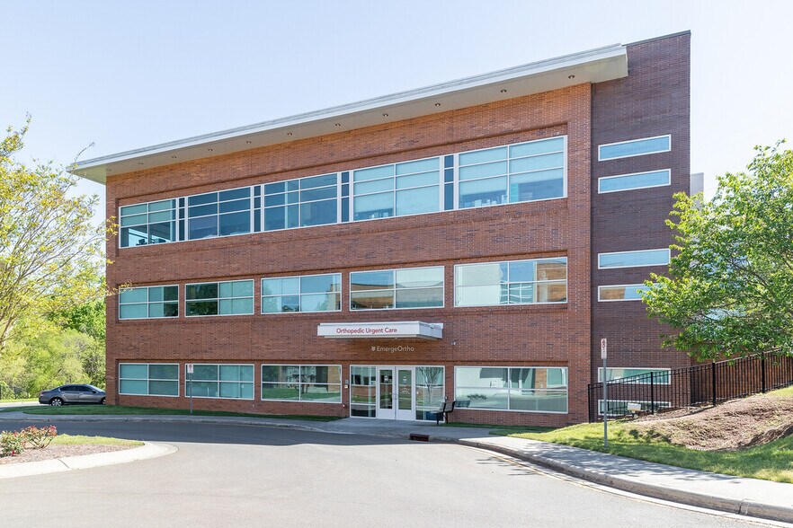 More Photos Of 249 E NC 54 Hwy, Durham Medical For Lease