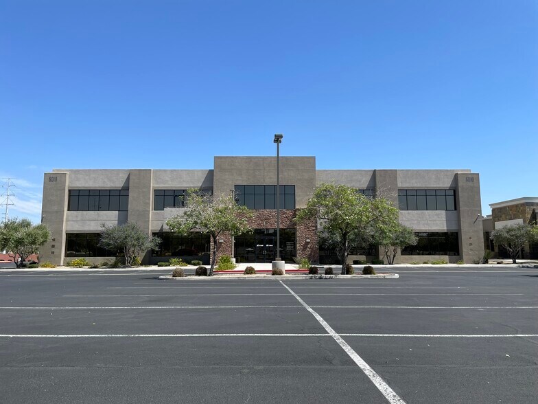 More Photos Of 6010 S Durango Dr, Las Vegas Loft Creative Space For Sale