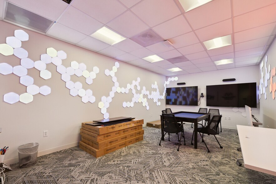 More Photos Of 1485 Treat Blvd, Walnut Creek Loft Creative Space For Lease