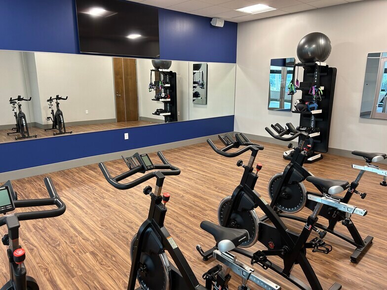 More Photos Of 600 E Las Colinas Blvd, Irving Office For Lease