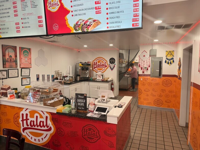 More Photos Of 3116 Stockton Blvd, Sacramento Restaurant For Lease