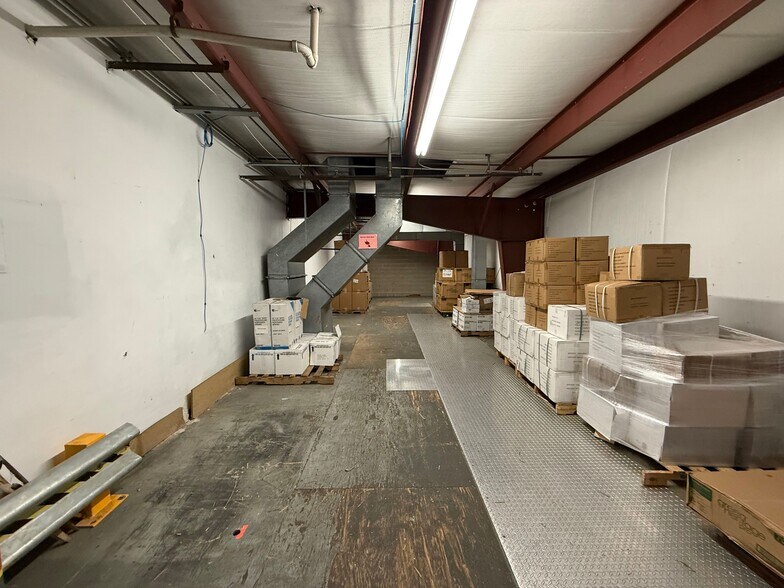 More Photos Of 960 Creek Rd, Bellmawr Food Processing For Lease