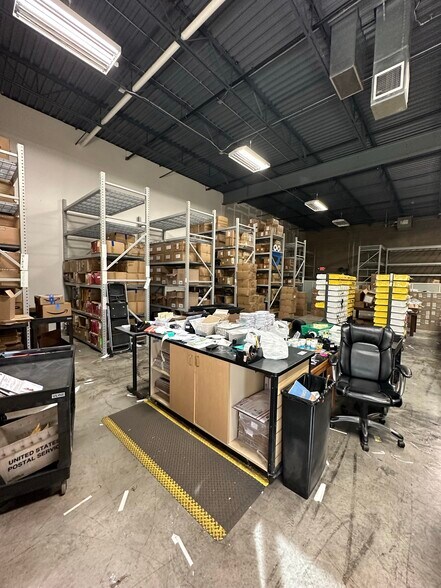 More Photos Of 2120 Howard Dr W, North Mankato Warehouse For Lease