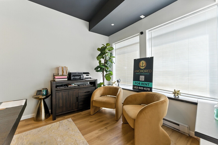 More Photos Of 674-678 Dickinson St, Springfield Freestanding For Sale