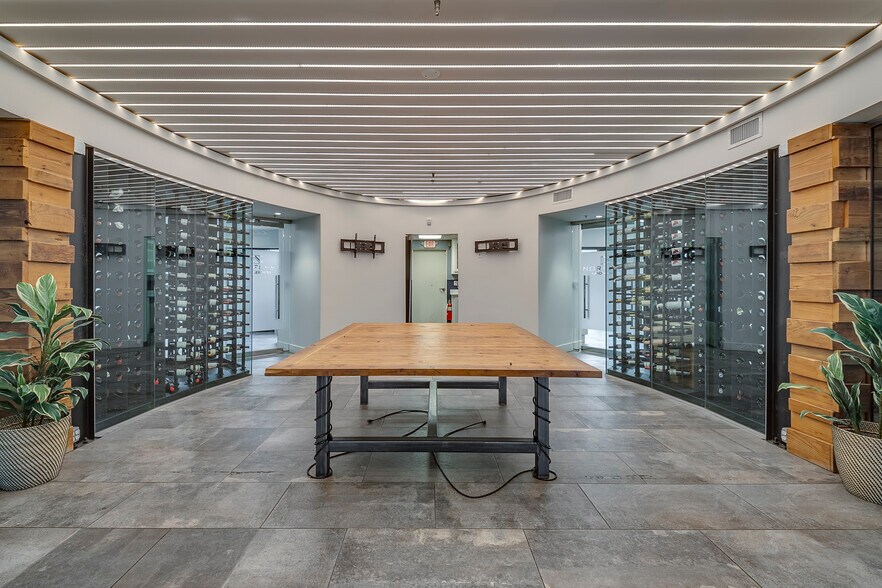 More Photos Of 1309 S Adams St, Fort Worth Loft Creative Space For Lease