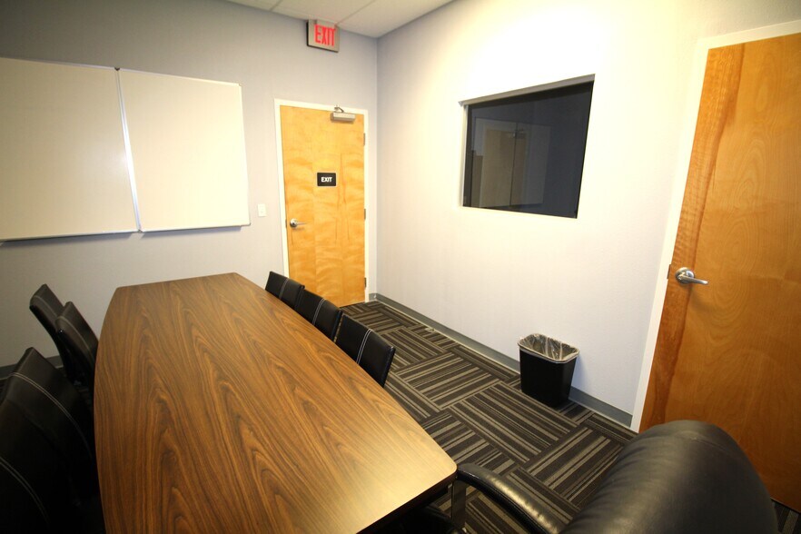 More Photos Of 3180 Curlew Rd, Oldsmar Medical For Lease