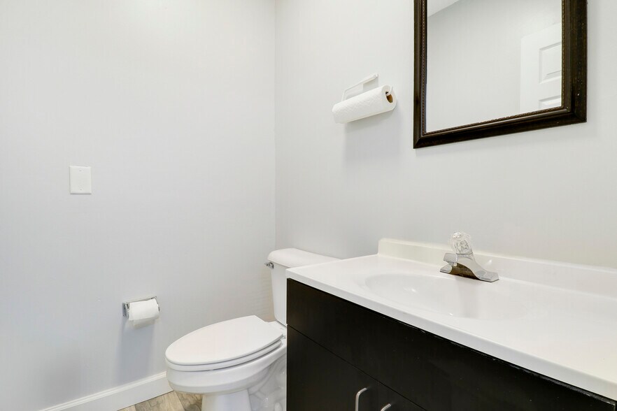 More Photos Of 1791 SE Port St Lucie Blvd, Port Saint Lucie Medical For Sale