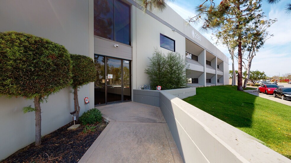 More Photos Of 2580 W 237th St, Torrance Industrial For Sale