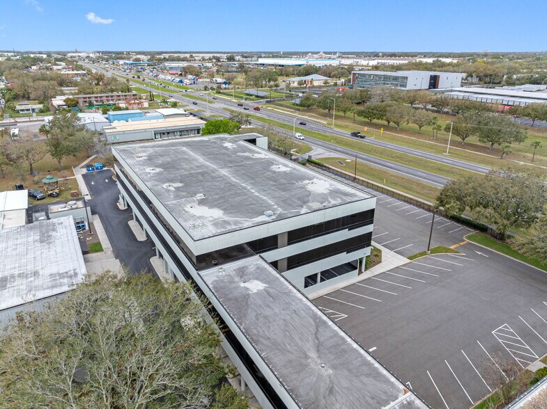 More Photos Of 6801 E Hillsborough Ave, Tampa Office Residential For Lease