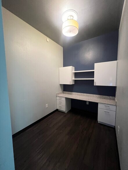 More Photos Of 150-300 W Lake Mary Blvd, Sanford Unknown For Lease