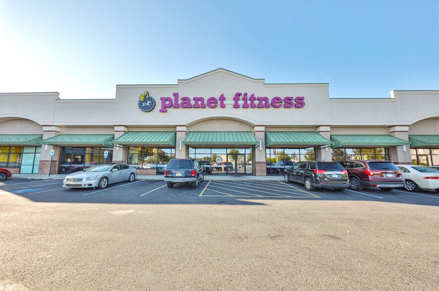 More Photos Of 1300-1320 Hanover Ave, Allentown Unknown For Lease