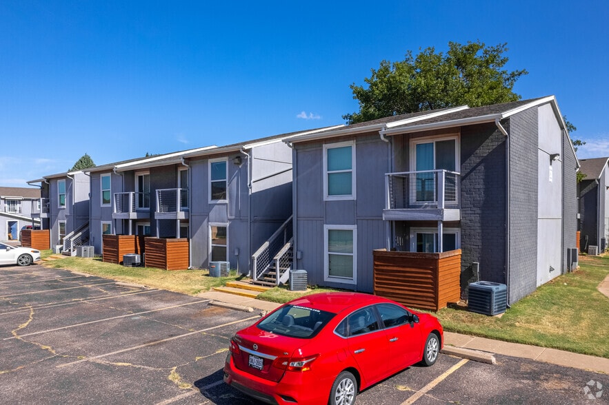 More Photos Of 6402 Albany Ave, Lubbock Apartments For Sale