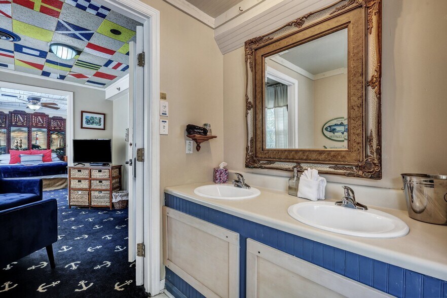 More Photos Of 24 Van Horne Ave, Tybee Island Hospitality For Sale