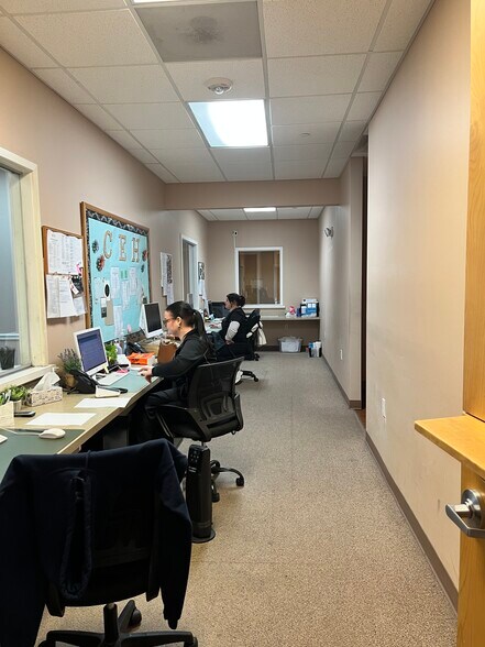 More Photos Of 280 Executive Park Dr, Concord Medical For Lease