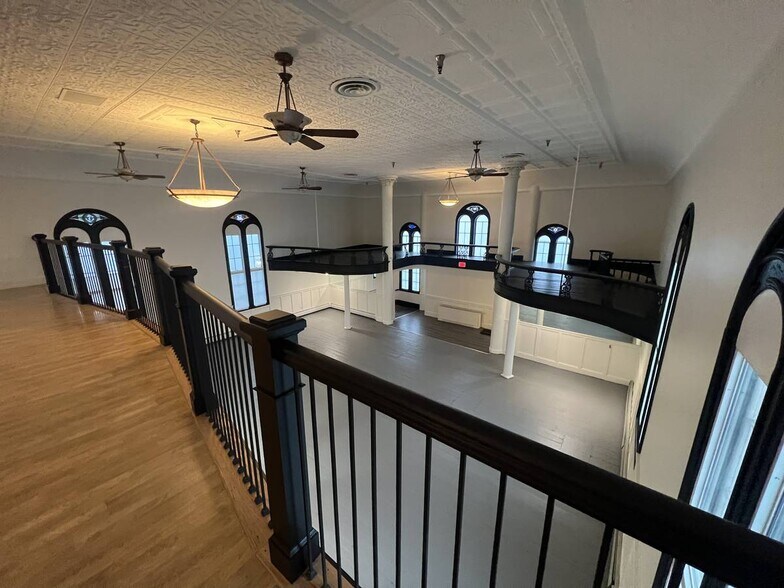 More Photos Of 45 Pearl St, Portsmouth Office For Lease