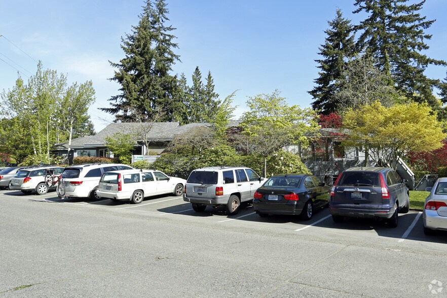 More Photos Of 13344 1st Ave NE, Seattle Medical For Lease