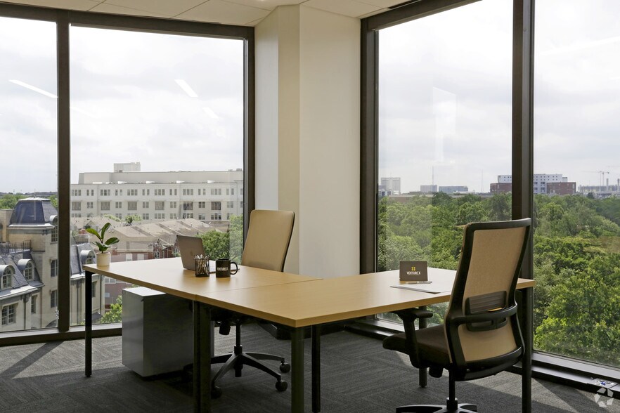 More Photos Of 3232 McKinney Ave, Dallas Office For Lease