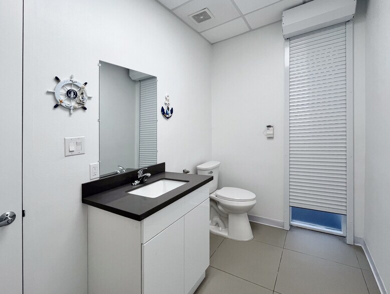 More Photos Of 16210 Clay Rd, Houston General Retail For Sale