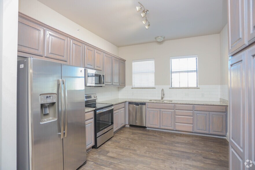 More Photos Of 120 Main St, Highland Village Apartments For Lease