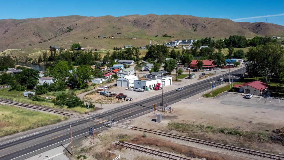 More Photos Of 438 Highway 55, Horseshoe Bend Auto Repair For Sale