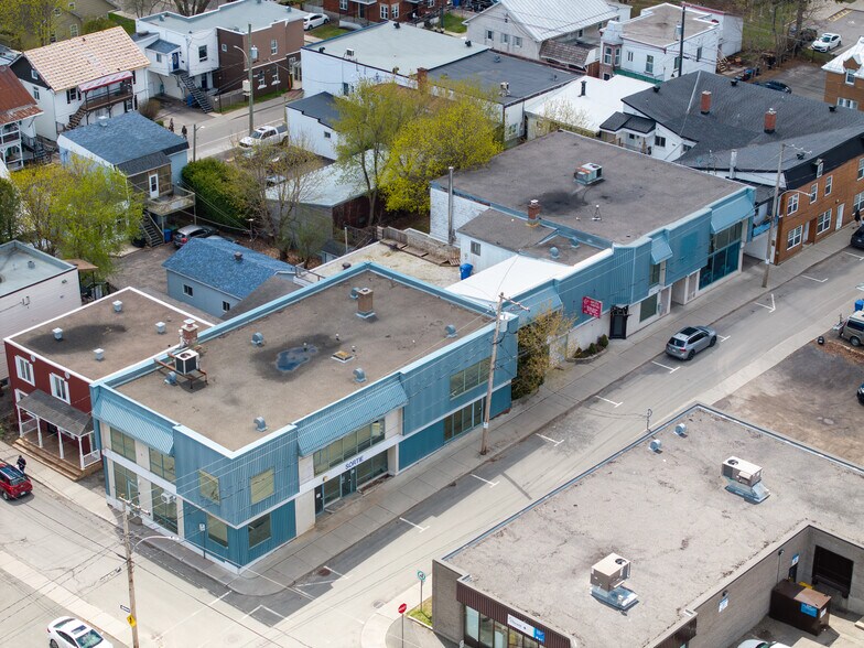 More Photos Of 312-330 Saint-Jacques Rue, L'assomption Flex For Sale