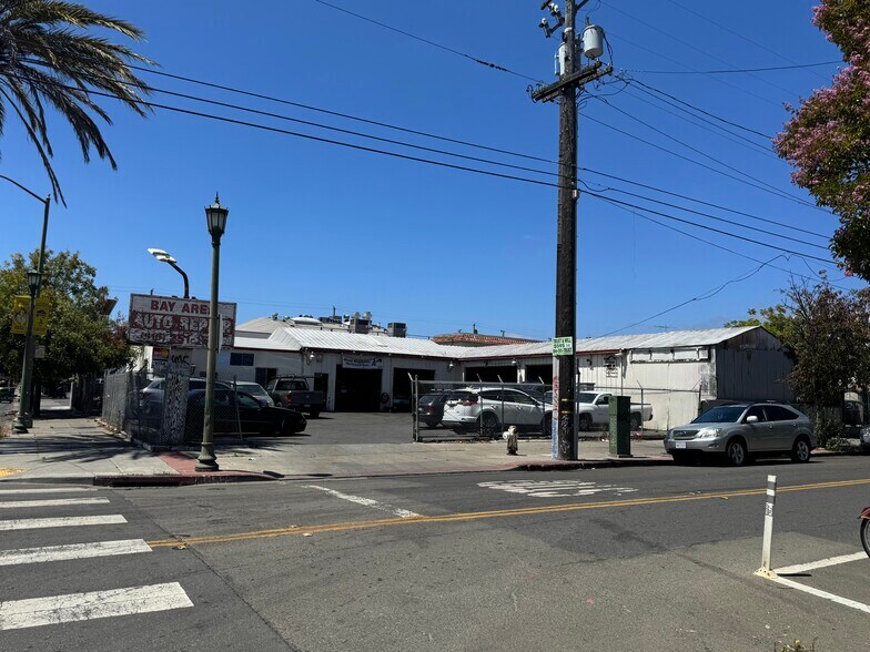 More Photos Of 550 E 12th St, Oakland Auto Repair For Sale