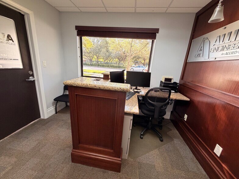 More Photos Of 8203 SW 124th St, Miami Office For Lease