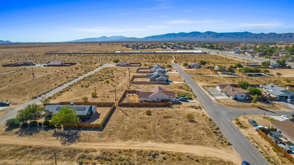 More Photos Of 7850 Bay Ave, California City Land For Sale