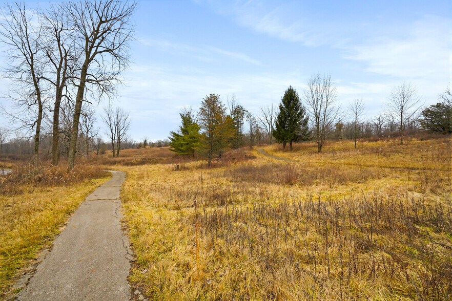 More Photos Of 3482 County Road 10, Bellefontaine Lodge Meeting Hall For Sale
