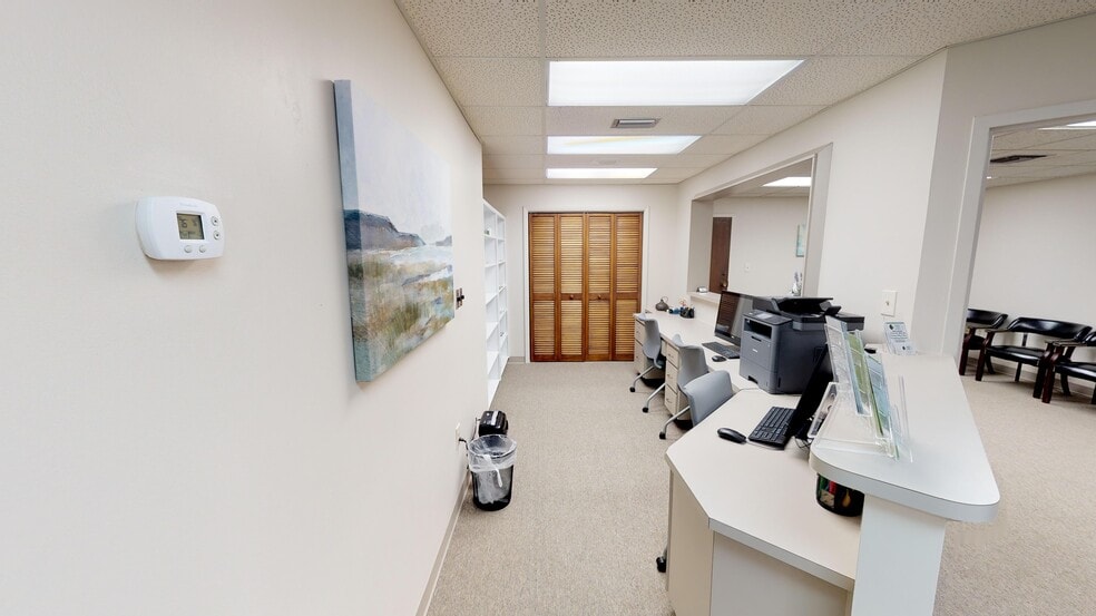More Photos Of 4710 N Habana Ave, Tampa Medical For Sale