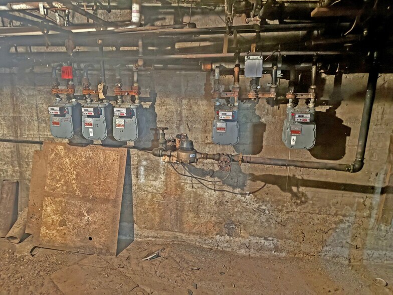 More Photos Of 689-699 Maple Ave, Hartford Apartments For Sale