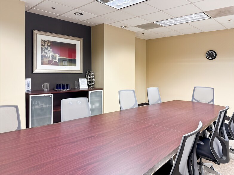 More Photos Of 125 Townpark Dr NW, Kennesaw Coworking Space