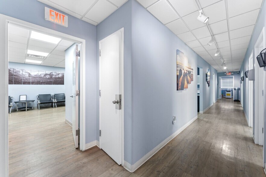 More Photos Of 1115 Clifton Ave, Clifton Medical For Lease