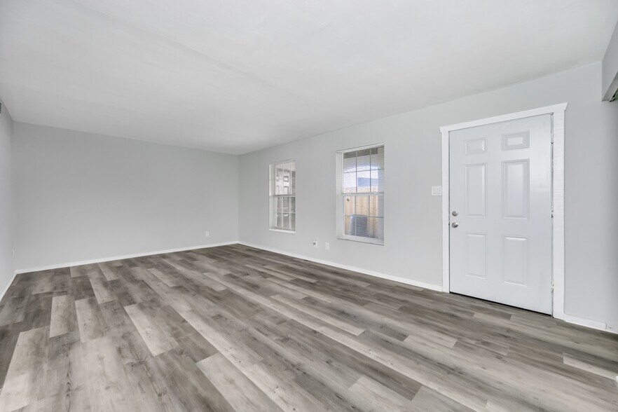 More Photos Of , Clearwater Multifamily For Sale