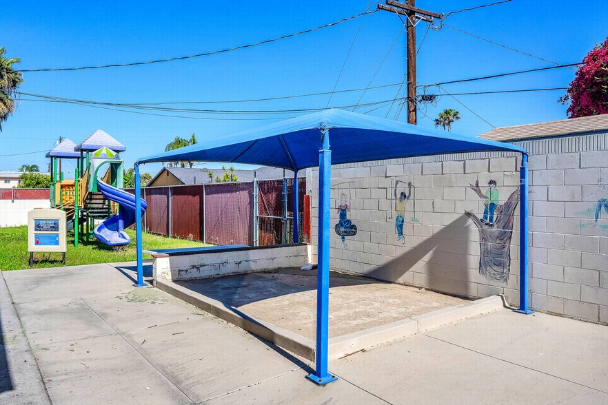 More Photos Of 7707 Florence Ave, Downey Religious Facility For Sale