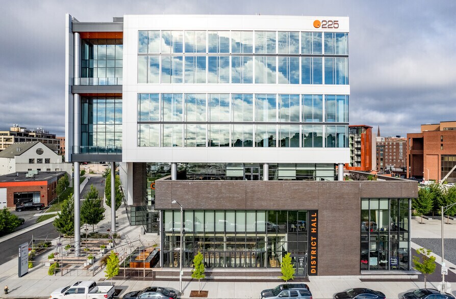 More Photos Of 225 Dyer St, Providence Office For Lease