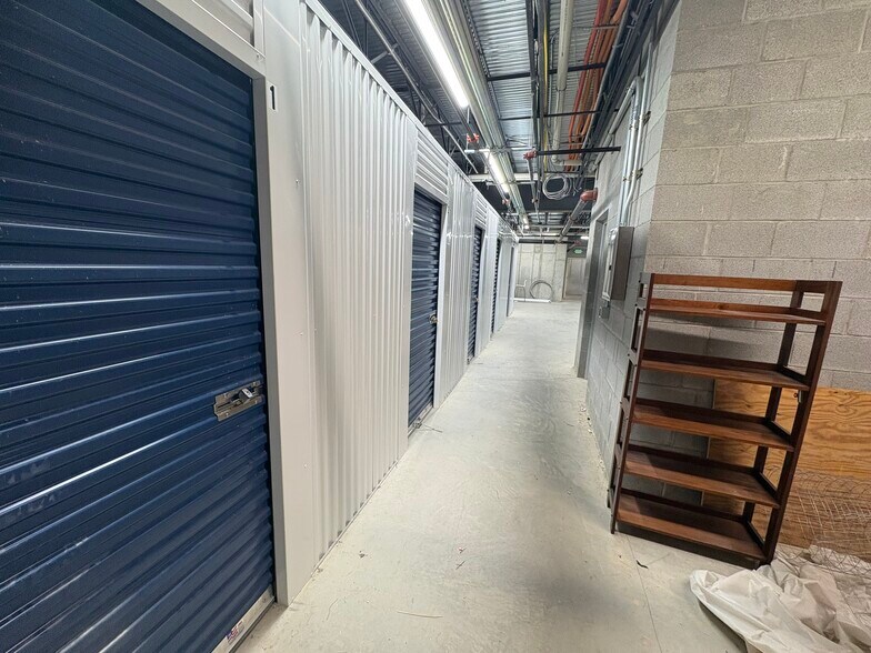 More Photos Of 8100 Sandpiper Cir, Nottingham Medical For Sale