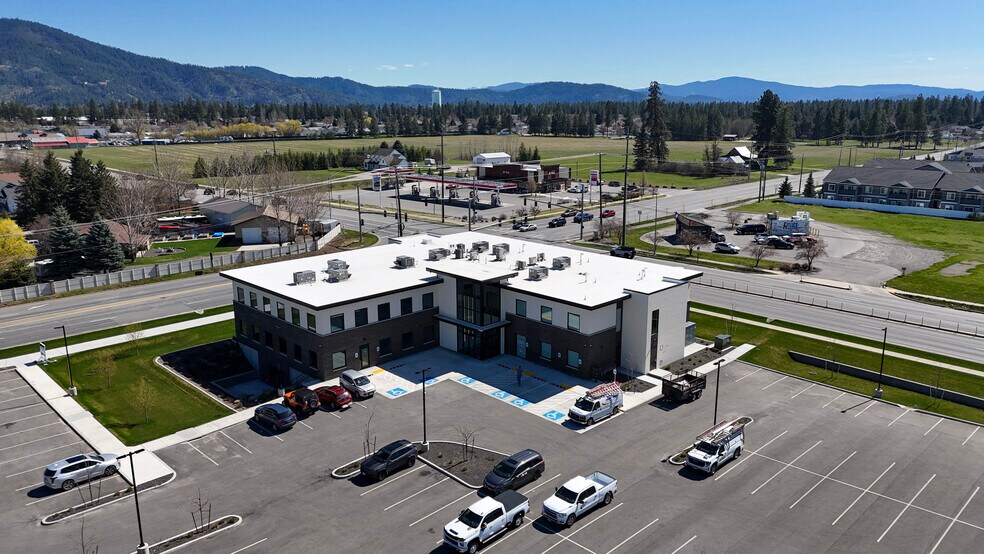 More Photos Of 1701 Prairie, Hayden Medical For Lease