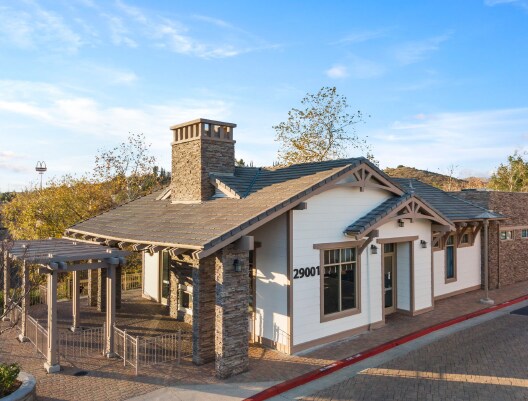More Photos Of 29001 Canwood St, Agoura Hills Restaurant For Lease