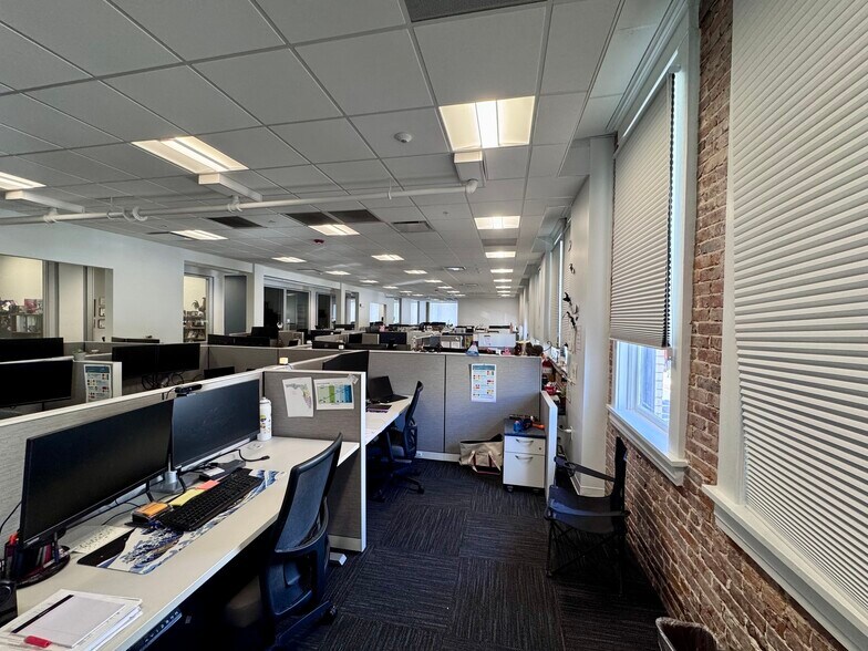 More Photos Of 111 S Kentucky Ave, Lakeland Office For Lease