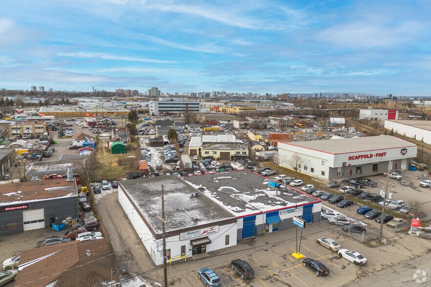 More Photos Of 1504 - 1506 Michael St, Ottawa Service For Lease