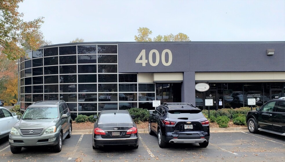 More Photos Of 7840 Roswell Rd, Sandy Springs Office For Sale