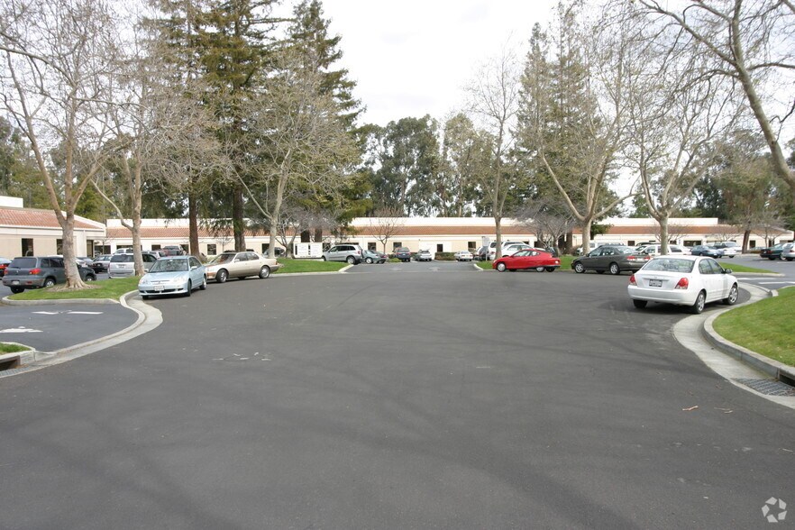 Primary Photo Of 103-105 Cooper Ct, Los Gatos Research And Development For Lease