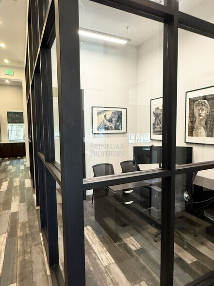 More Photos Of 301 Denali Pass, Cedar Park Office For Sale