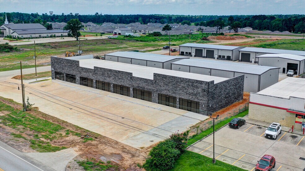 More Photos Of 120 Corporate Dr, Willis Unknown For Lease