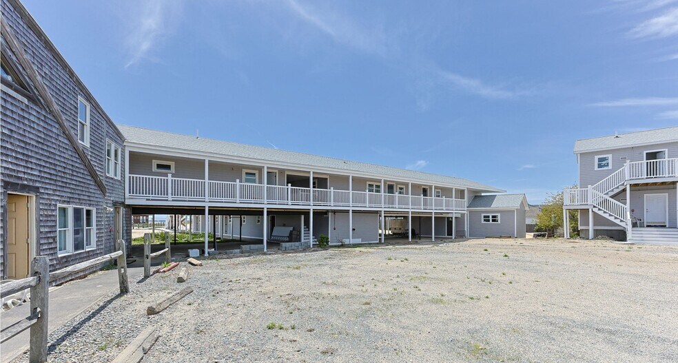 More Photos Of 706 Shore Rd, North Truro Apartments For Sale