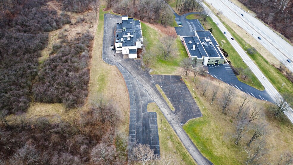 More Photos Of 520 Pleasant Valley Rd, Trafford Office For Sale