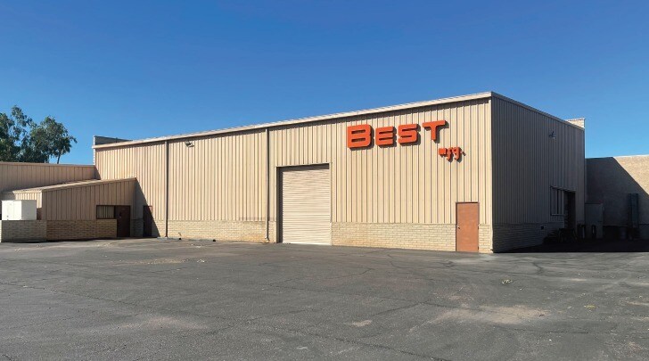 More Photos Of 6880 W Orangewood Ave, Glendale Service For Lease